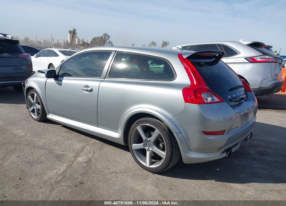 2011 VOLVO C30 T5 VIN: YV1672MK1B2245081