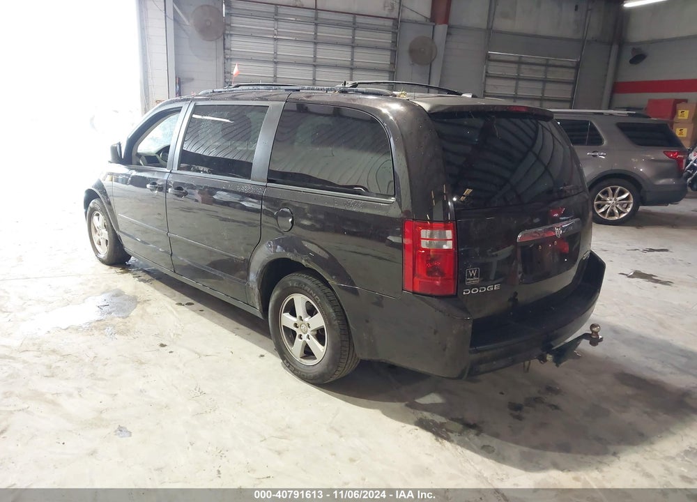 2010 DODGE GRAND CARAVAN HERO VIN: 2D4RN3D18AR355098