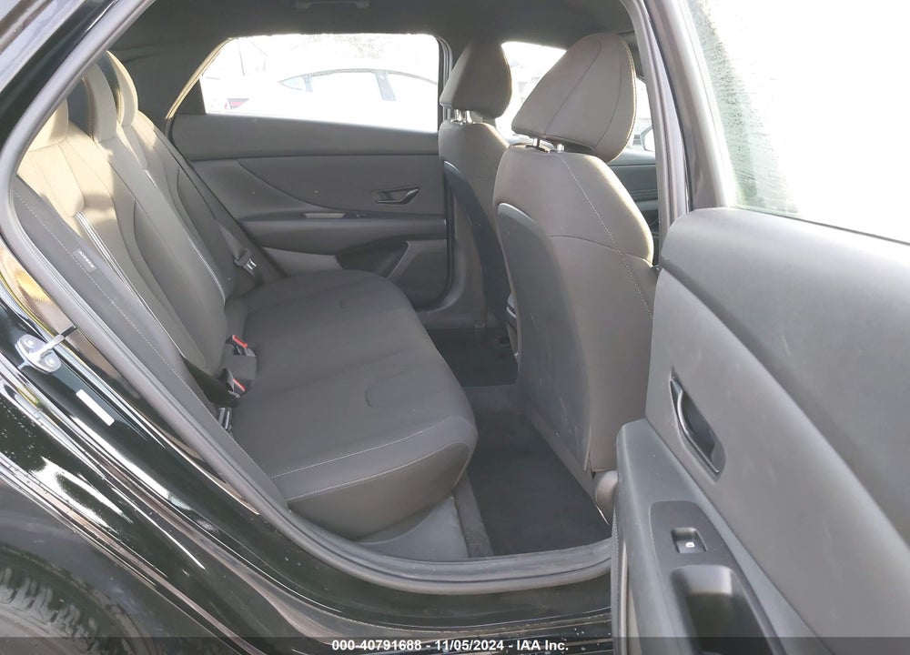 2025 HYUNDAI ELANTRA SEL SPORT VIN: KMHLM4DG2SU864054