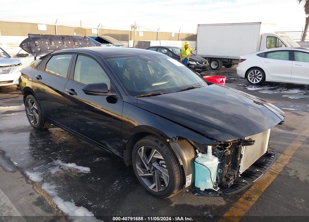 2025 HYUNDAI ELANTRA SEL SPORT VIN: KMHLM4DG2SU864054