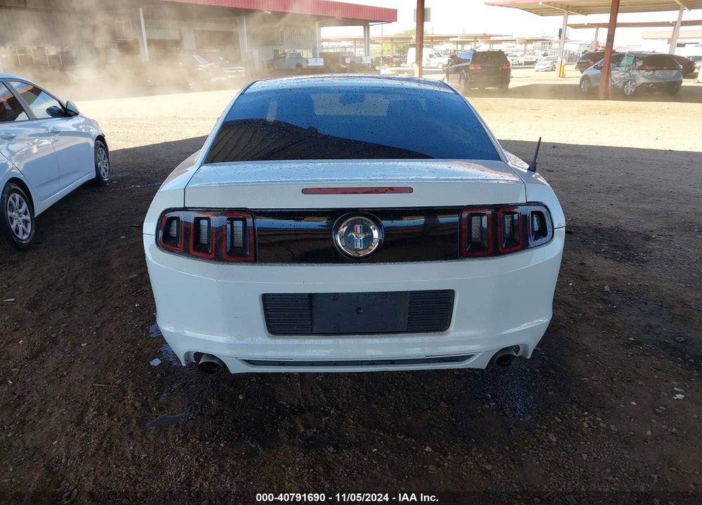 2014 FORD MUSTANG V6 VIN: 1ZVBP8AM8E5306505