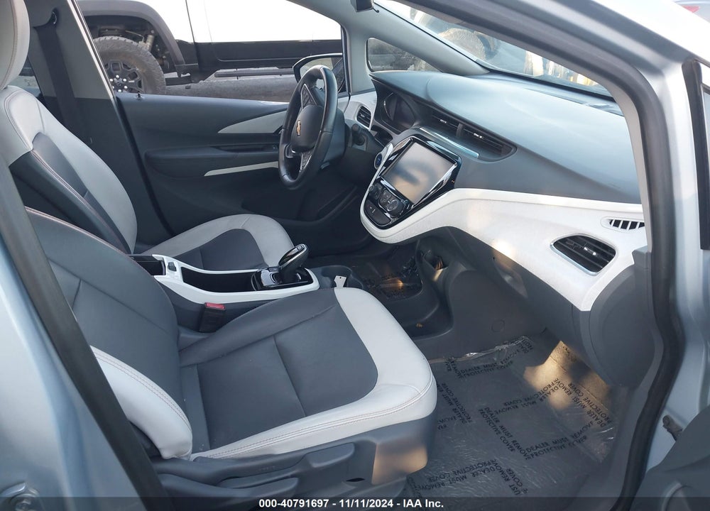 2017 CHEVROLET BOLT EV PREMIER VIN: 1G1FX6S06H4179521