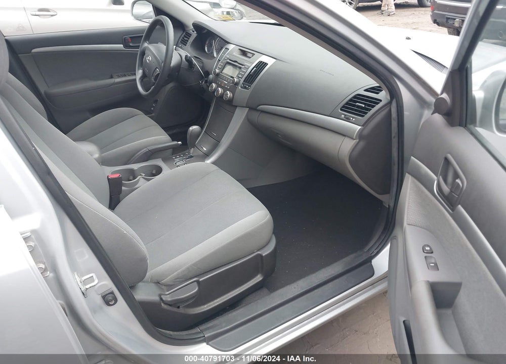 2010 HYUNDAI SONATA GLS VIN: 5NPET4AC8AH578686