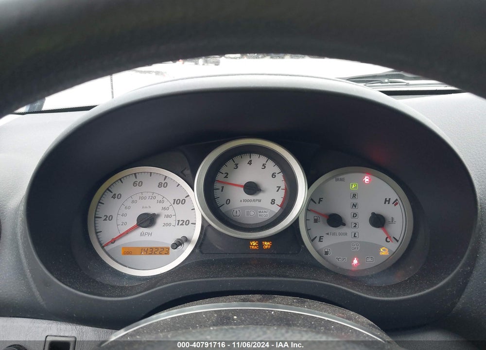 2004 TOYOTA RAV4 VIN: JTEGD20V940005581