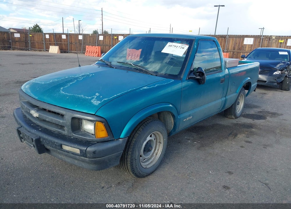 1996 CHEVROLET S TRUCK S10 VIN: 1GCCS1447T8170775