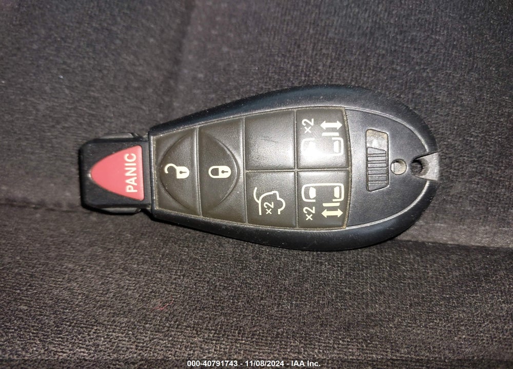 2014 DODGE GRAND CARAVAN SXT VIN: 2C4RDGCGXER392141
