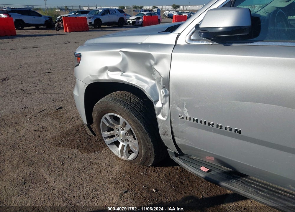 2020 CHEVROLET SUBURBAN VIN: 1GNSCHKC7LR122495