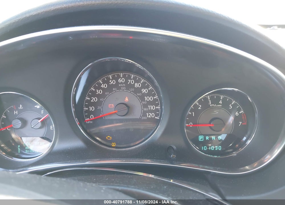 2011 CHRYSLER 200 S VIN: 1C3BC8FG7BN597368