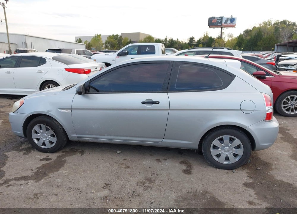 2007 HYUNDAI ACCENT GS VIN: KMHCM36C37U002103