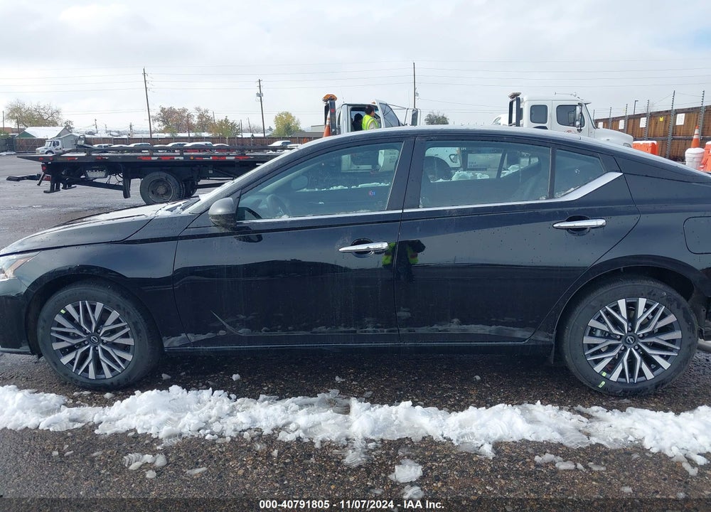 2025 NISSAN ALTIMA SV AWD VIN: 1N4BL4DW3SN326411