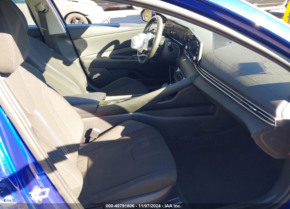 2021 HYUNDAI ELANTRA SEL VIN: KMHLN4AG6MU091156