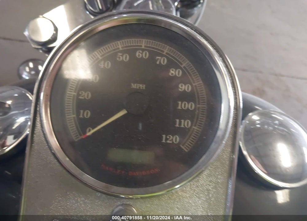 2008 HARLEY-DAVIDSON FXSTC VIN: 1HD1JL5198Y088742