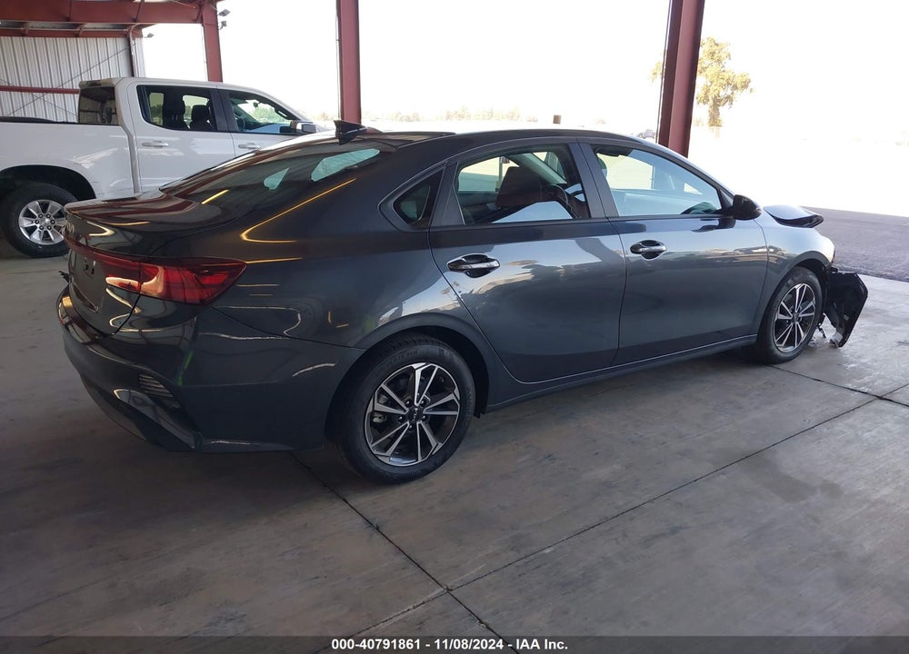 2024 KIA FORTE LXS VIN: 3KPF24ADXRE803187