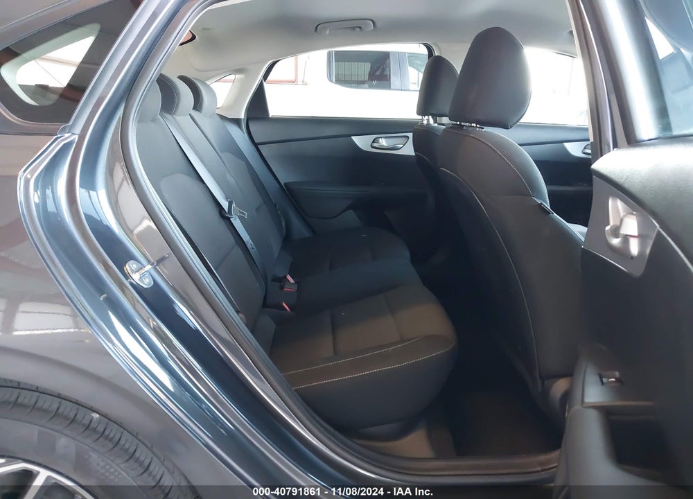 2024 KIA FORTE LXS VIN: 3KPF24ADXRE803187
