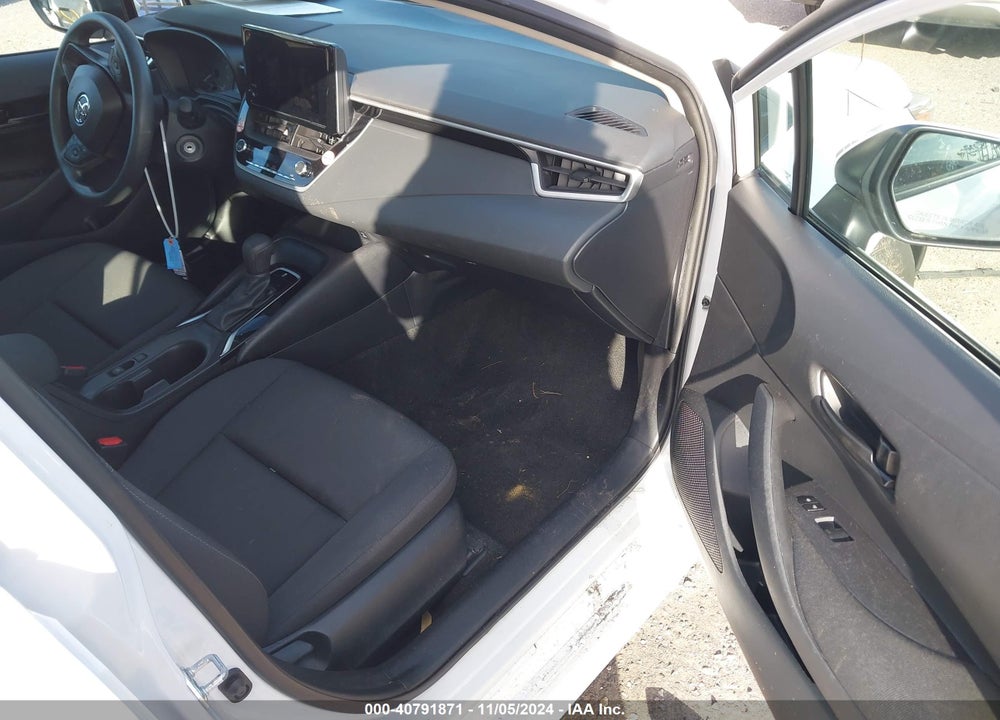 2023 TOYOTA COROLLA LE VIN: 5YFB4MDE3PP043869