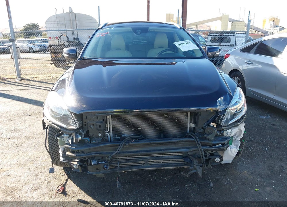 2017 VOLVO XC60 T6 INSCRIPTION VIN: YV449MRU4H2036565
