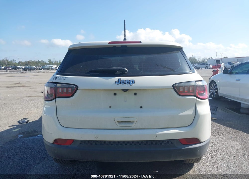 2018 JEEP COMPASS SPORT FWD VIN: 3C4NJCAB5JT263304