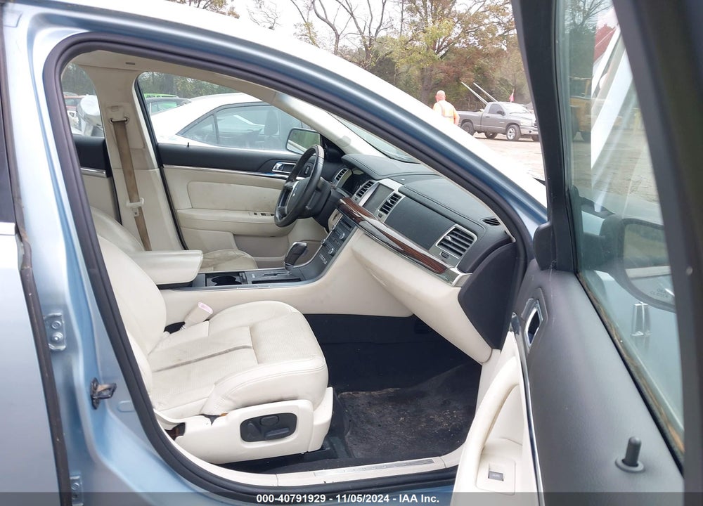 2009 LINCOLN MKS VIN: 1LNHM93R99G612199
