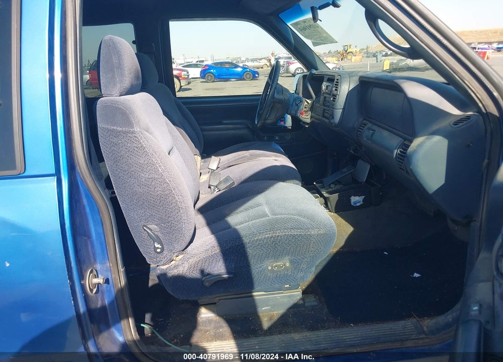 1997 CHEVROLET K1500 FLEETSIDE VIN: 1GCEK19R9VE230900