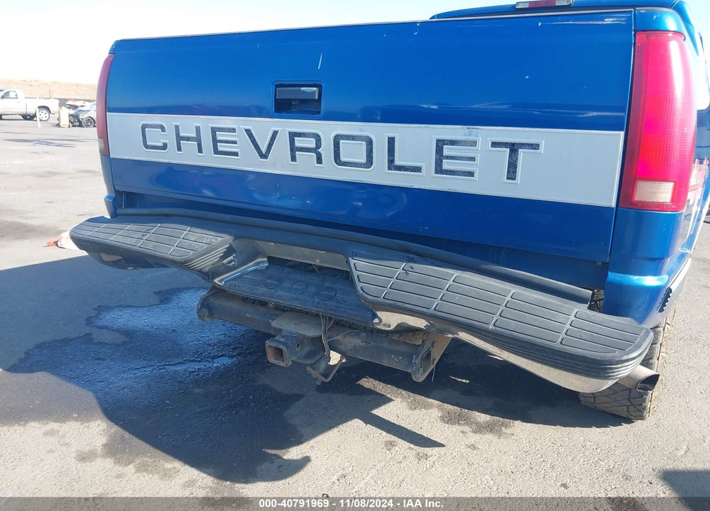 1997 CHEVROLET K1500 FLEETSIDE VIN: 1GCEK19R9VE230900