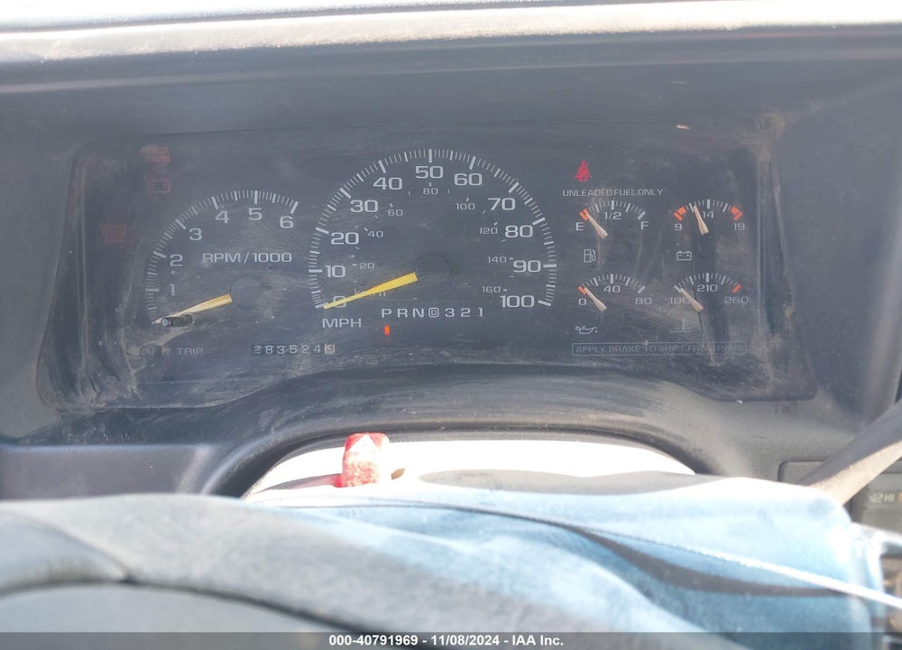 1997 CHEVROLET K1500 FLEETSIDE VIN: 1GCEK19R9VE230900