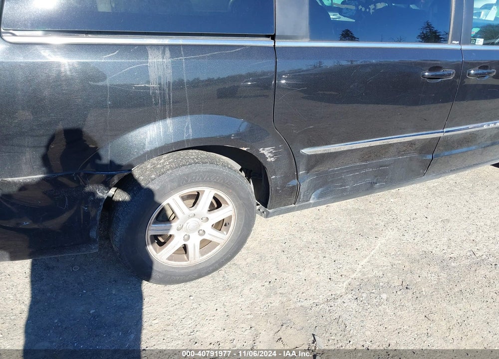 2013 CHRYSLER TOWN & COUNTRY TOURING VIN: 2C4RC1BG6DR526837
