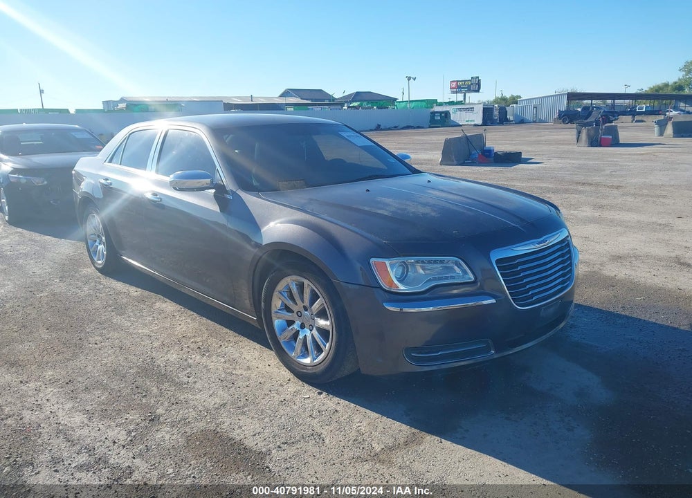 2013 CHRYSLER 300 MOTOWN VIN: 2C3CCAAG8DH542944