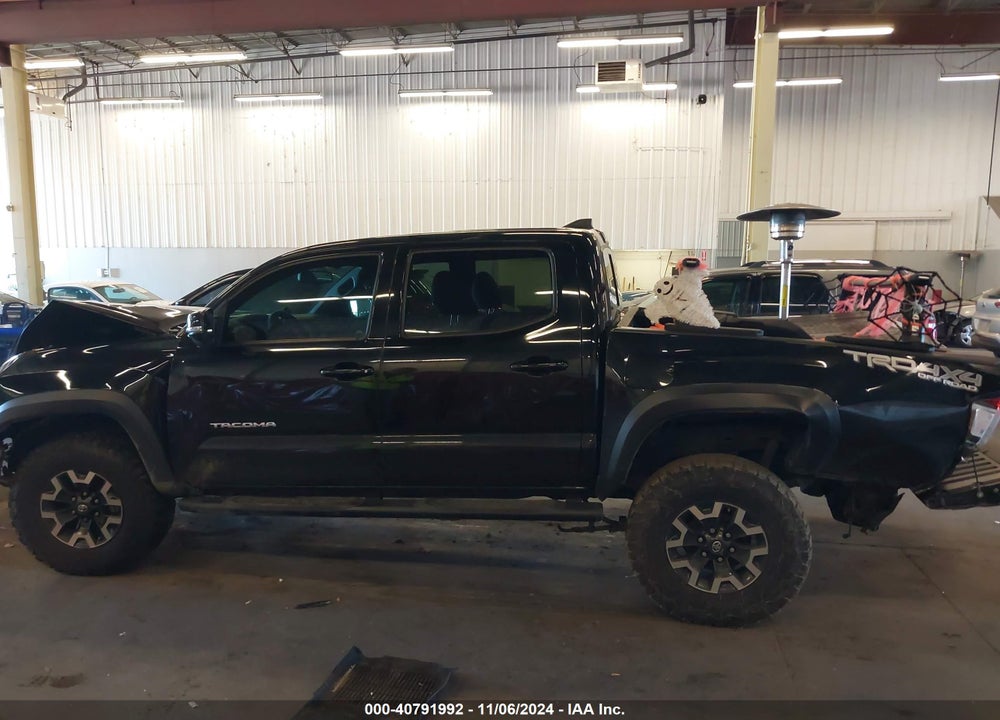 2017 TOYOTA TACOMA TRD OFF ROAD VIN: 3TMCZ5AN8HM076391