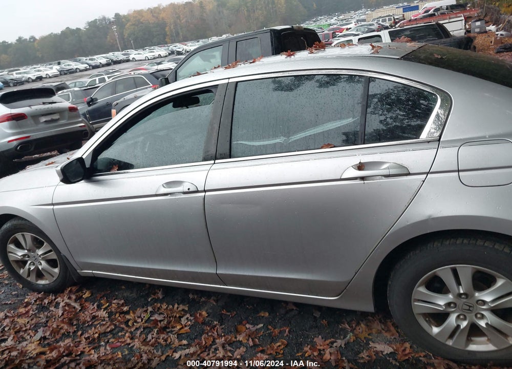2010 HONDA ACCORD 2.4 LX-P VIN: 1HGCP2F41AA060820