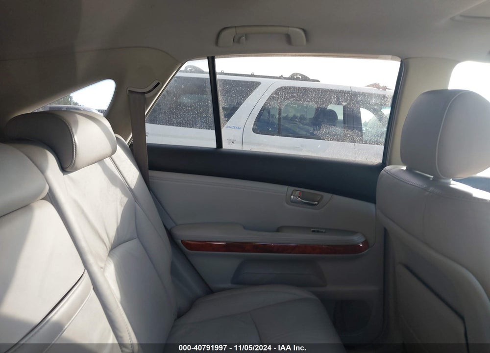 2007 LEXUS RX 350 VIN: 2T2GK31U87C026143