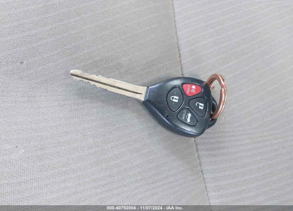 2011 TOYOTA COROLLA LE VIN: 2T1BU4EE3BC752504