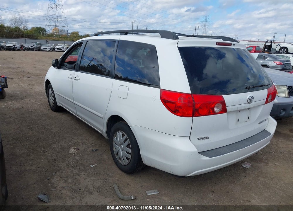 2010 TOYOTA SIENNA LE VIN: 5TDKK4CC3AS324753