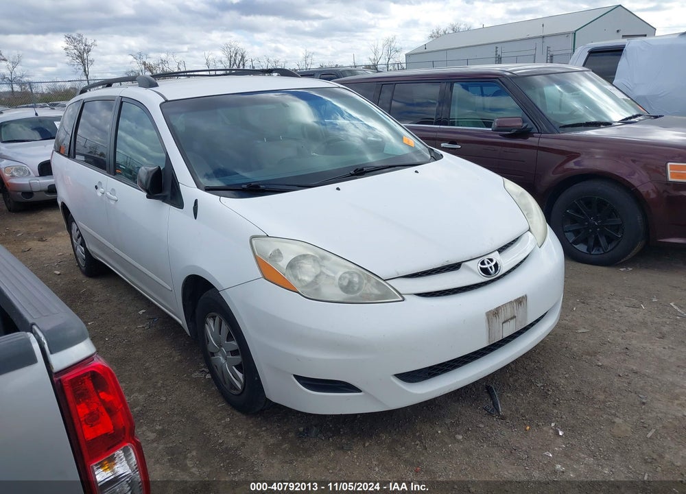 2010 TOYOTA SIENNA LE VIN: 5TDKK4CC3AS324753