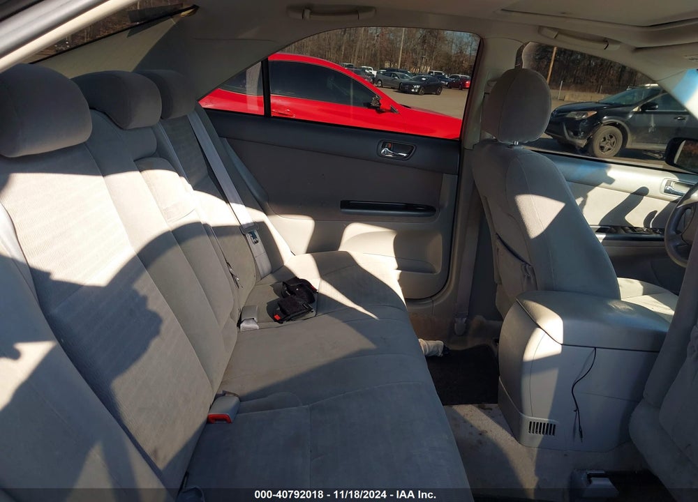 2005 TOYOTA CAMRY LE VIN: 4T1BE32K75U014404