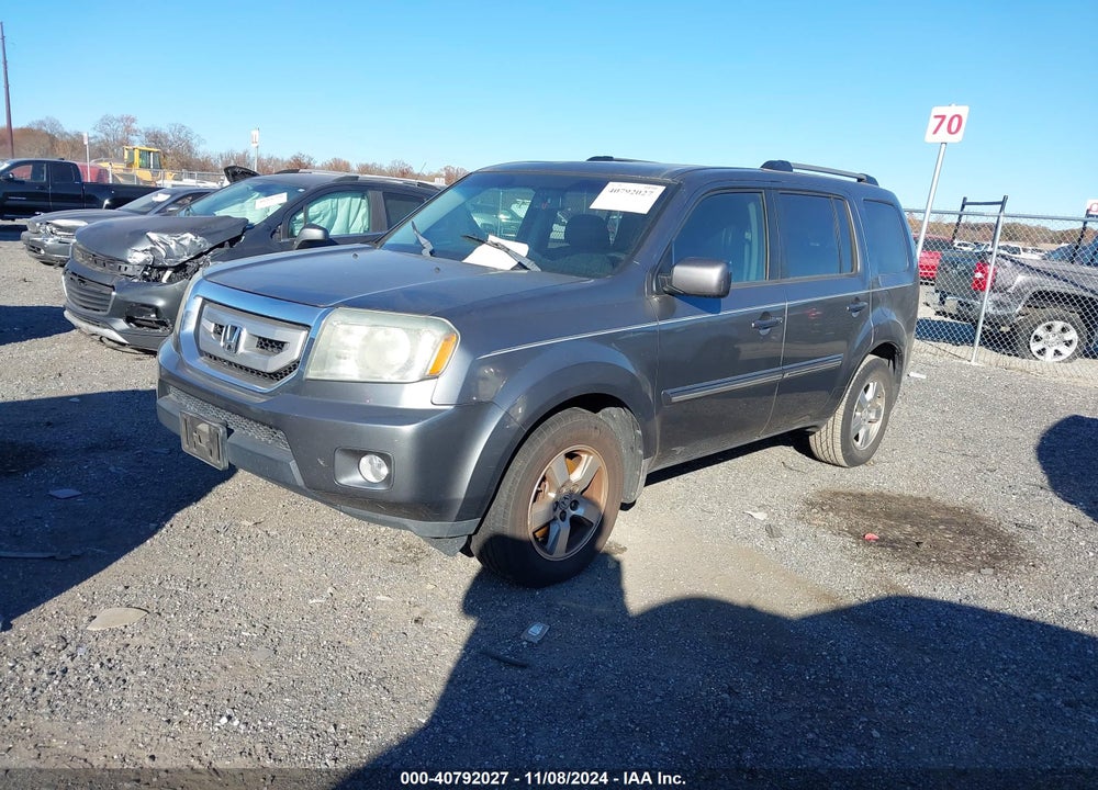 2010 HONDA PILOT EX-L VIN: 5FNYF4H50AB018252