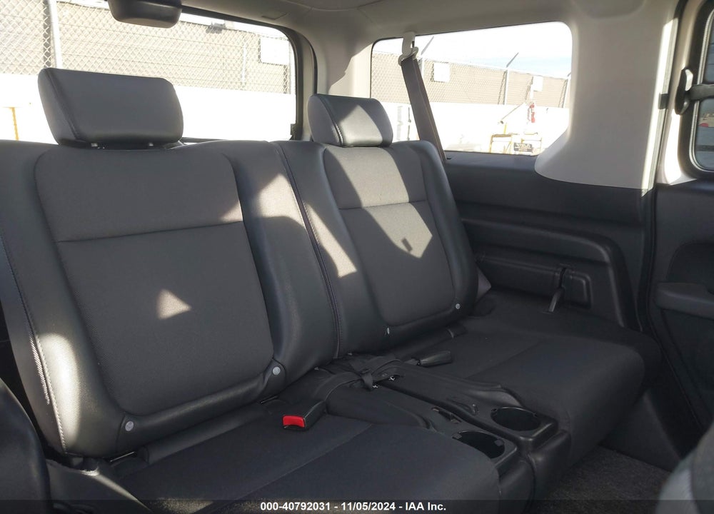 2004 HONDA ELEMENT EX VIN: 5J6YH28514L023860