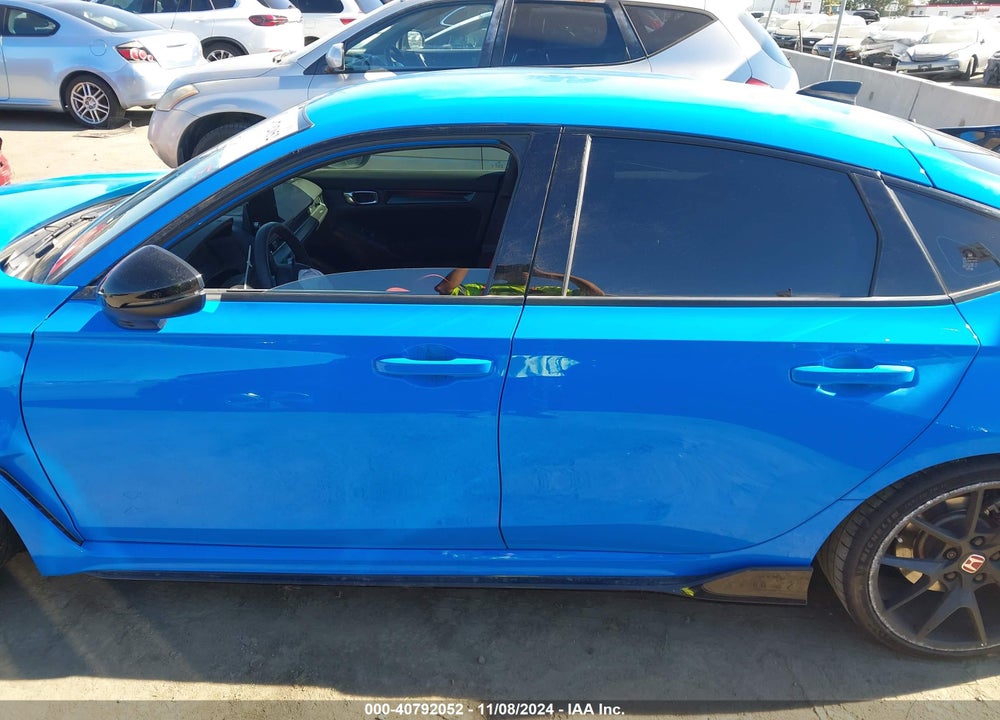 2023 HONDA CIVIC TYPE-R TOURING VIN: JHMFL5G40PX001284