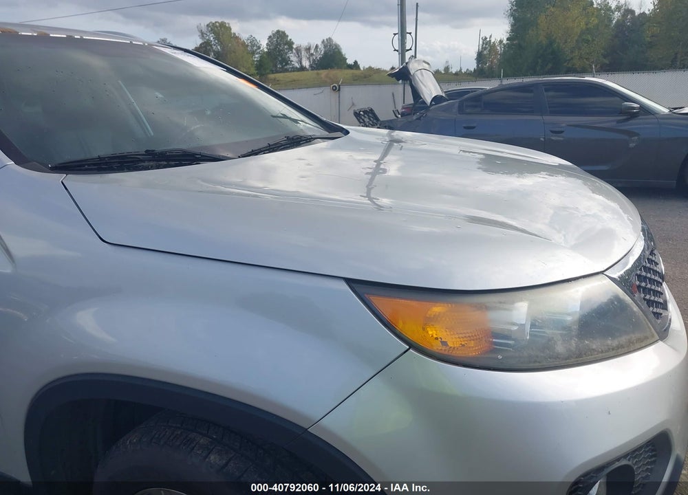 2013 KIA SORENTO EX VIN: 5XYKU3A60DG358605