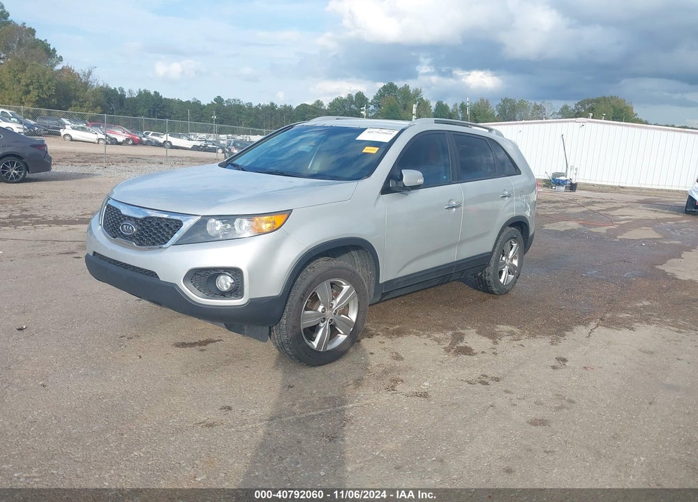2013 KIA SORENTO EX VIN: 5XYKU3A60DG358605