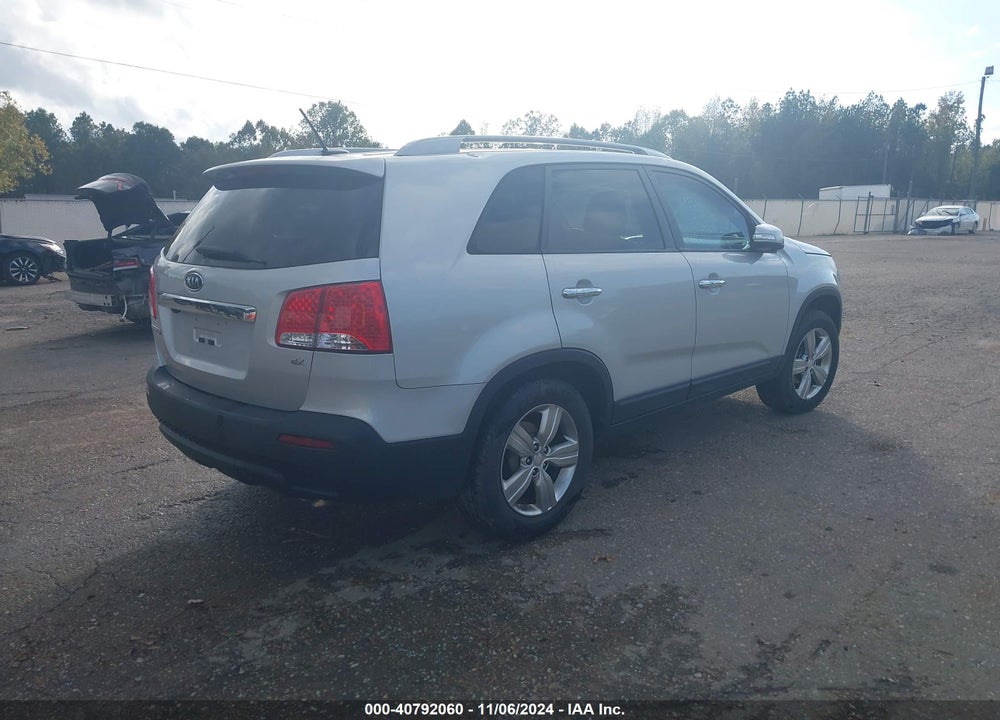 2013 KIA SORENTO EX VIN: 5XYKU3A60DG358605
