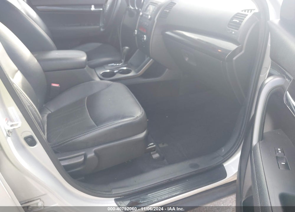 2013 KIA SORENTO EX VIN: 5XYKU3A60DG358605
