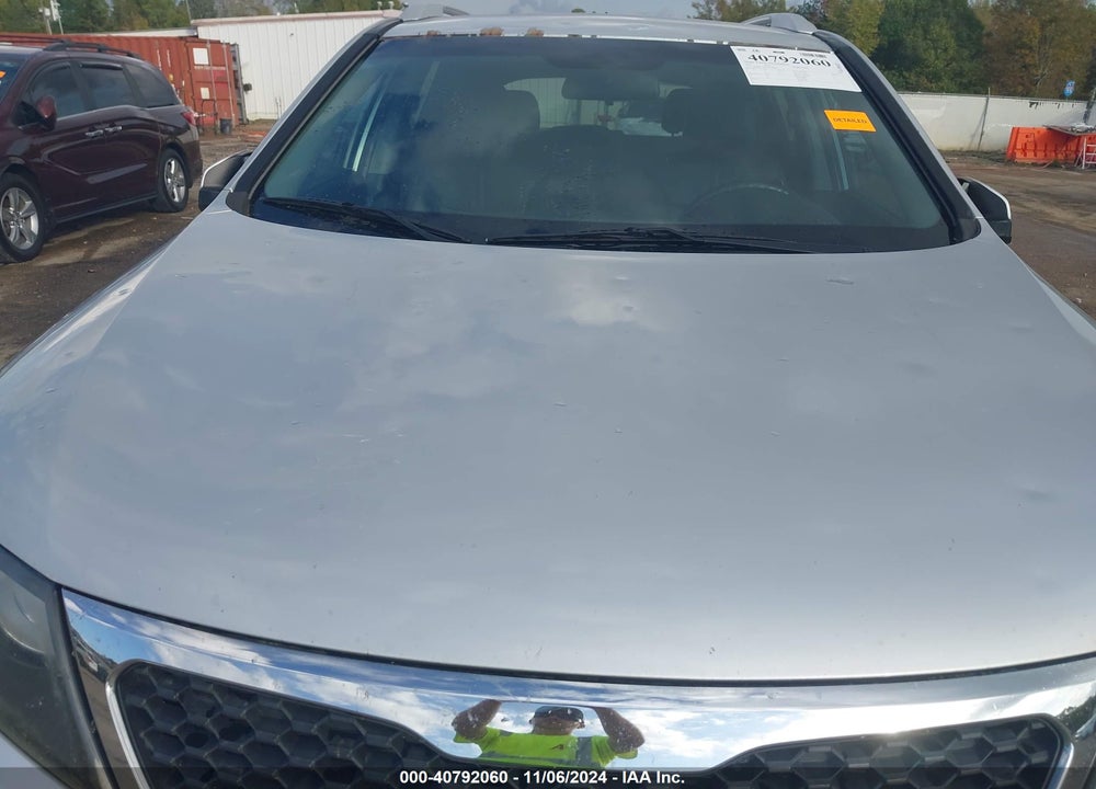 2013 KIA SORENTO EX VIN: 5XYKU3A60DG358605