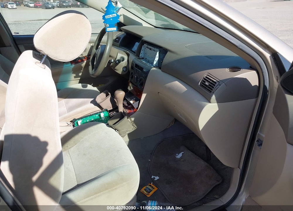2007 TOYOTA COROLLA LE VIN: 2T1BR32E37C733734
