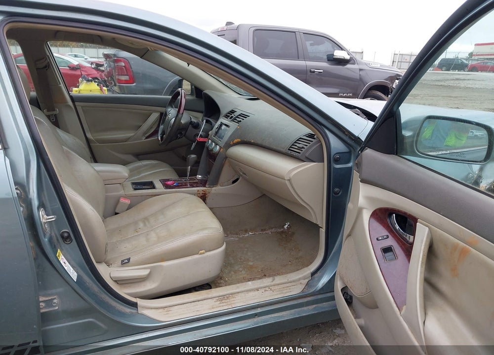 2009 TOYOTA CAMRY LE VIN: 4T1BE46K59U890510