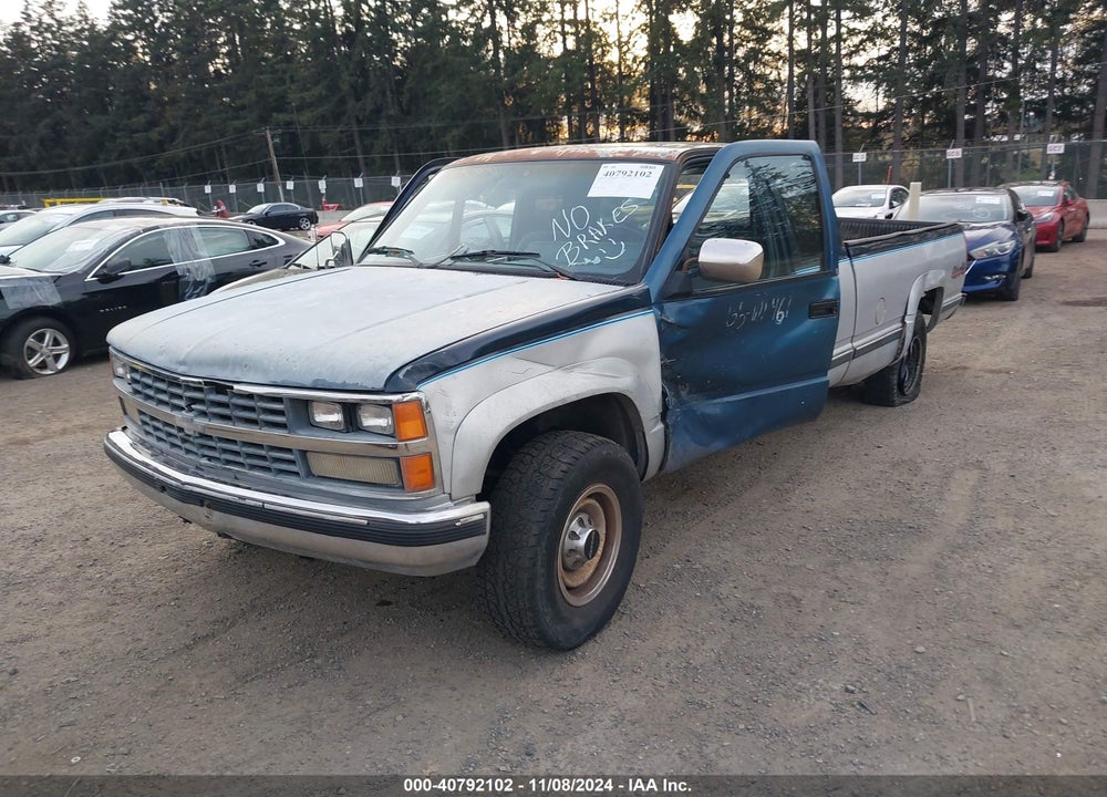 1989 CHEVROLET GMT-400 K3500 VIN: 2GCGK39N9K1127684
