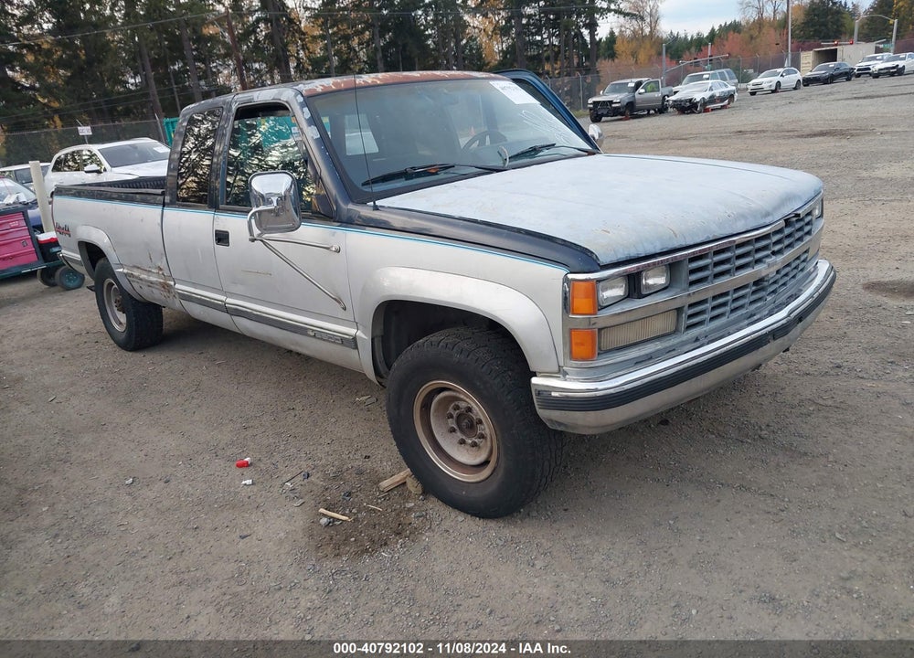 1989 CHEVROLET GMT-400 K3500 VIN: 2GCGK39N9K1127684