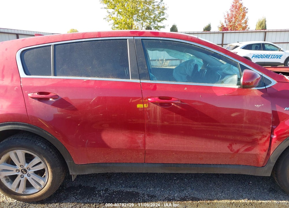 2018 KIA SPORTAGE VIN: KNDPMCAC5J7344221