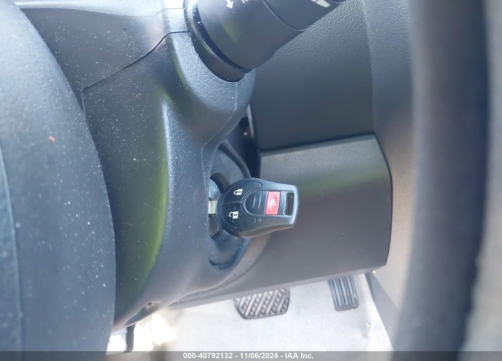 2015 NISSAN ROGUE SELECT S VIN: JN8AS5MT0FW153925