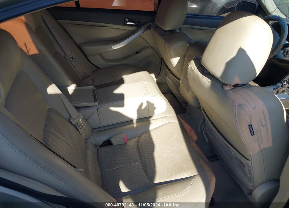 2005 INFINITI G35X VIN: JNKCV51F85M305095