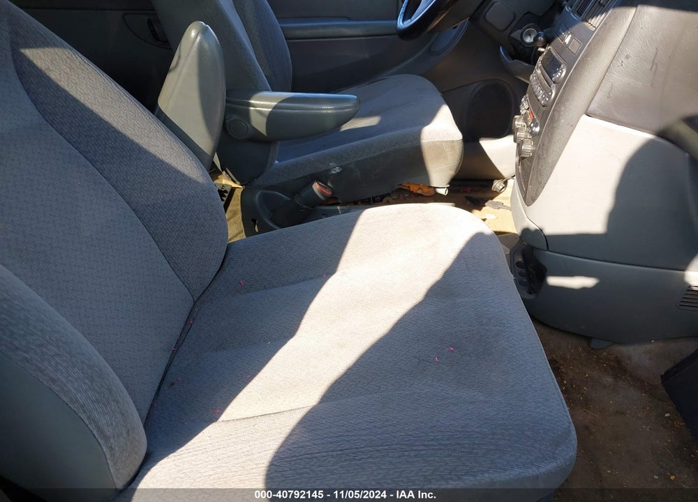2006 DODGE GRAND CARAVAN SE VIN: 1D4GP24R86B641492